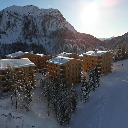 Nassfeld - Skiin-skiout Direkt An Der Piste Mit Sauna - Bergzauber9 Apartment *