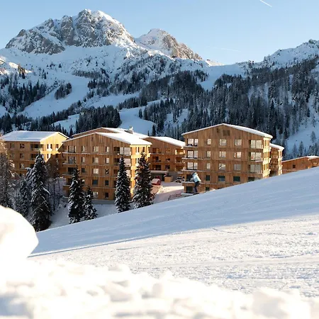 Nassfeld - Skiin-skiout Direkt An Der Piste Mit Sauna - Bergzauber9 Apartment